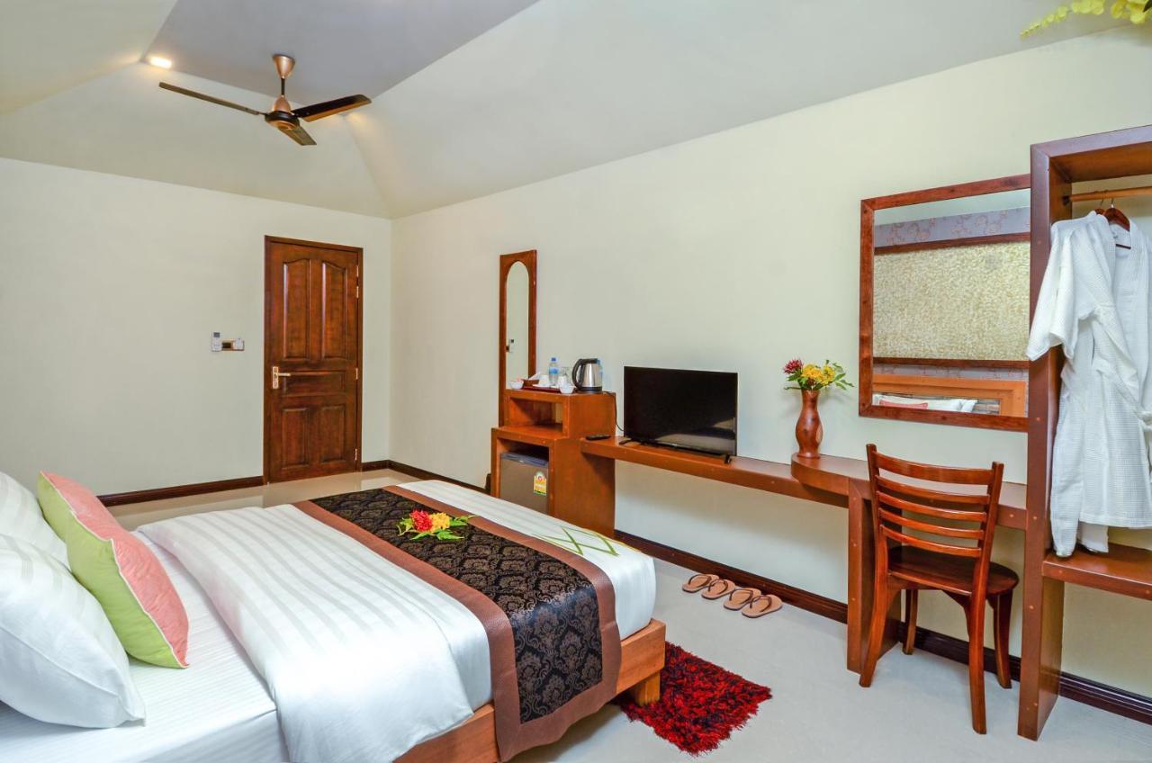 Maladiwa Beach & Spa Maafushi Extérieur photo